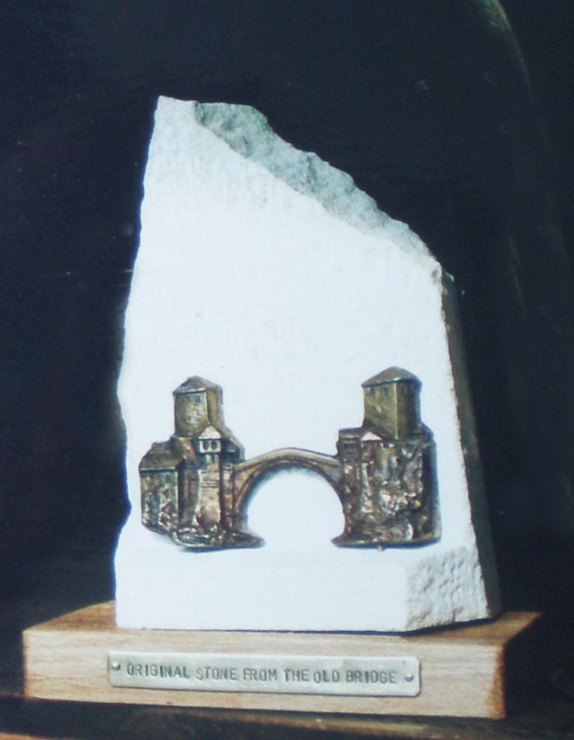 kamen-sa-starog-mosta